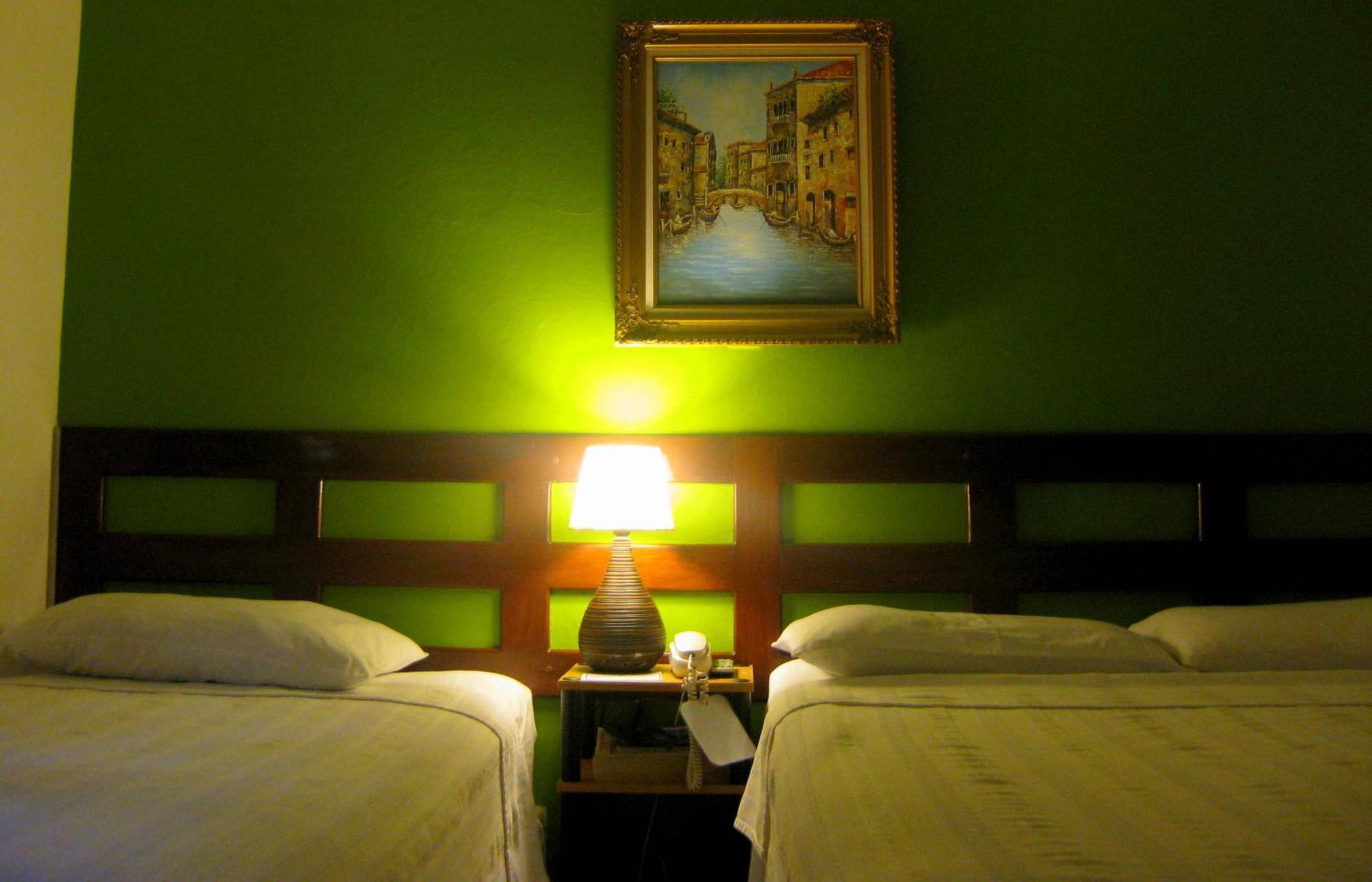 Hotel Tazumal House San Salvador Exterior foto